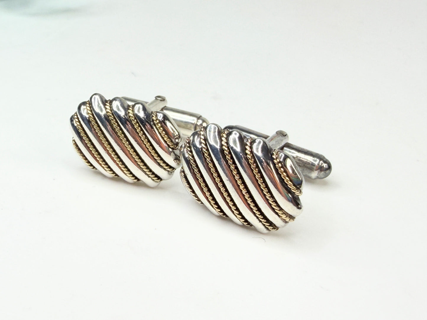 Vintage Tiffany & Co 925 750 Ribbed Rope Cufflinks SS226