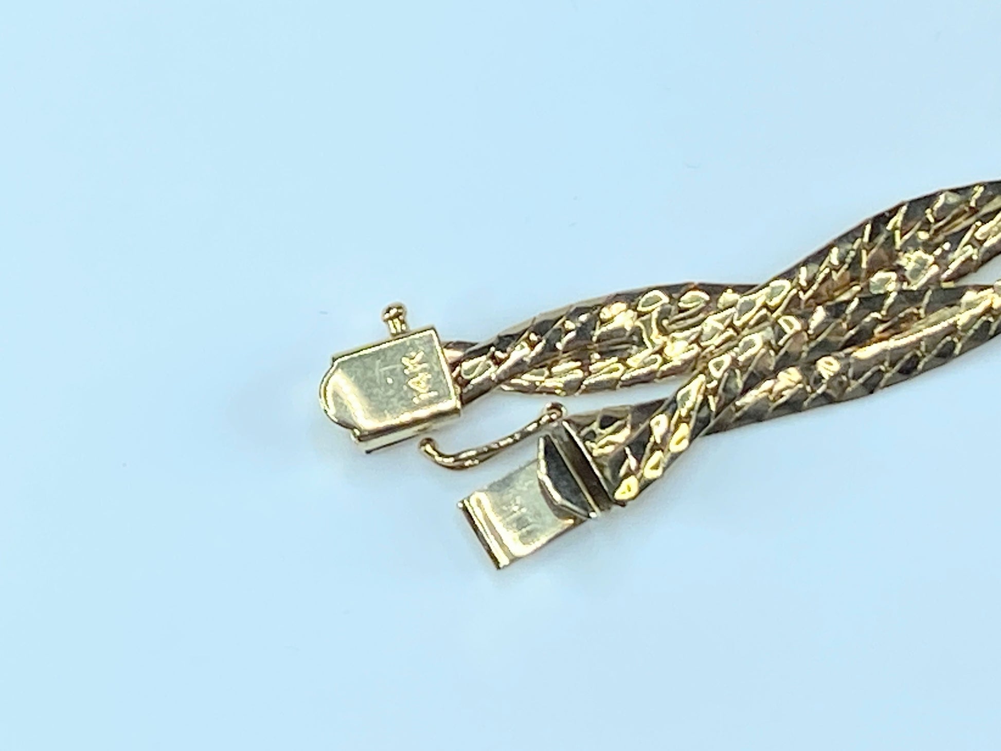 Appraised $5,975 1.08ct F/VS1 Diamond braided Herringbone necklace JR8289