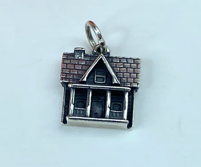 Retired rare James Avery signed "new home house" charm 2.9g JR858