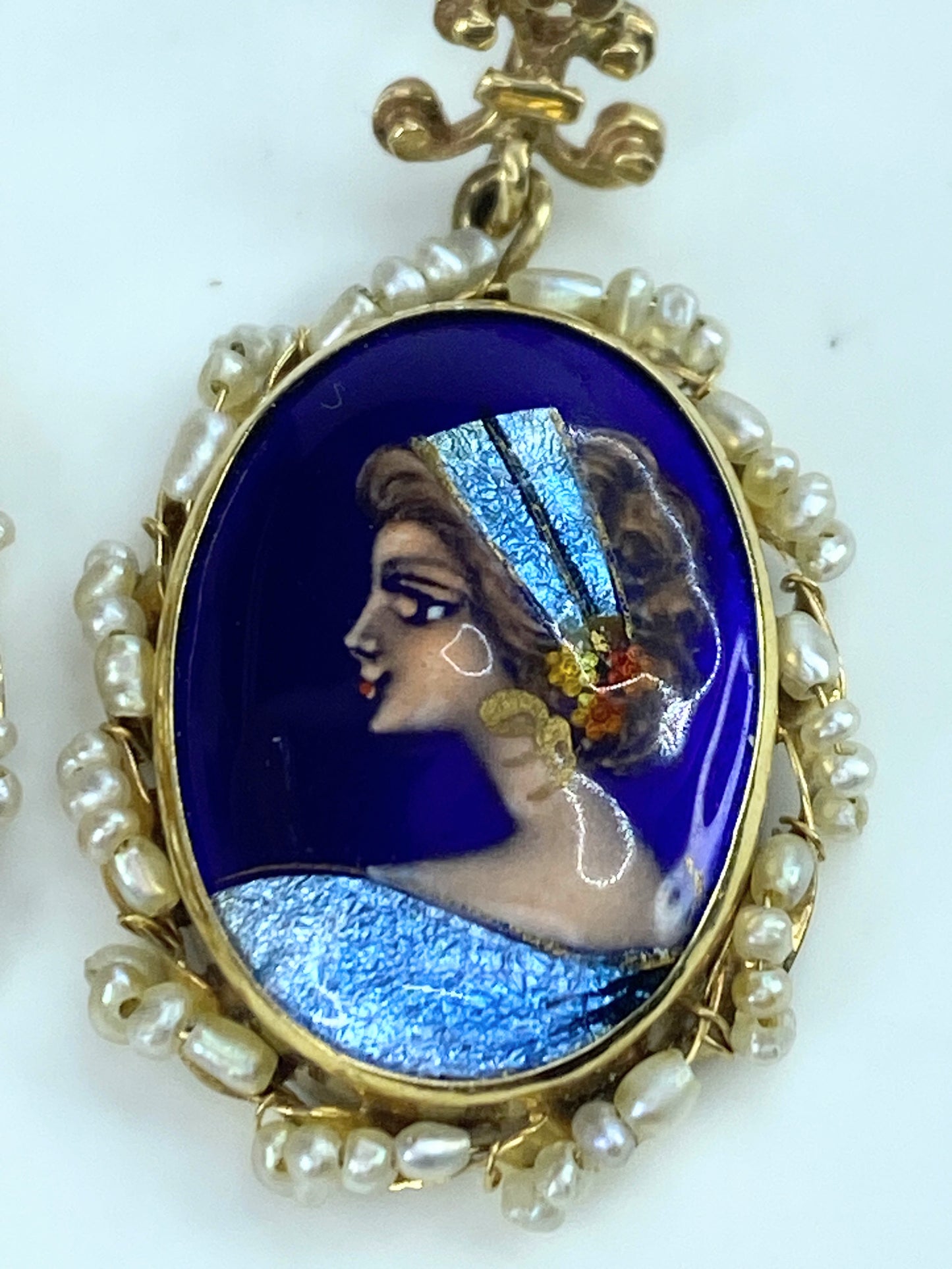 French Fleur Dis Le 14K Blue Enameled Lady Portrait Porcelain seed pearl JR9704