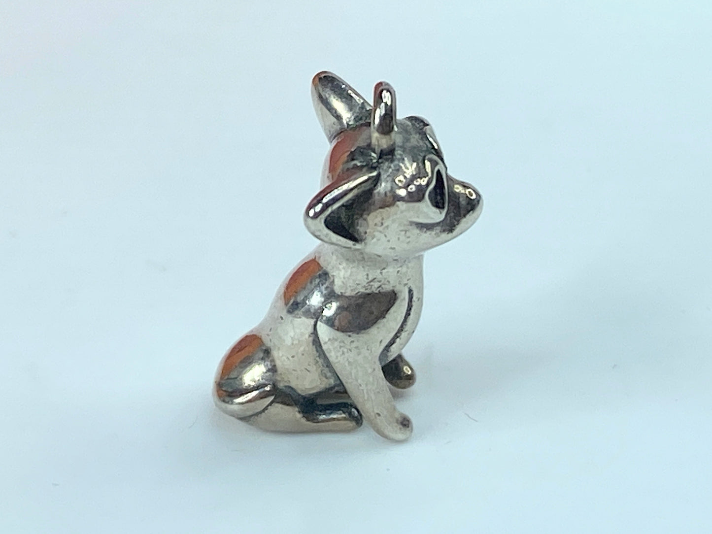 Rare James Avery Sterling "Little Chihuahua" Heart shaped eyes Charm JR861