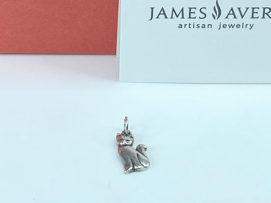 Lovely James Avery sterling silver Sitting cat charm JR862