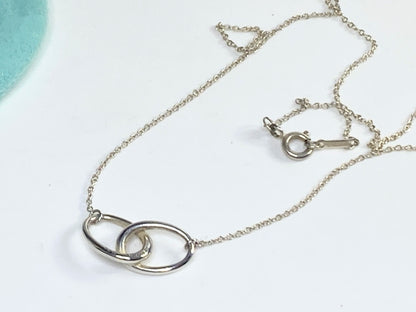 Tiffany & Co Silver Necklace Peretti Interlocking Ovals Love Pendant 16" JR9726