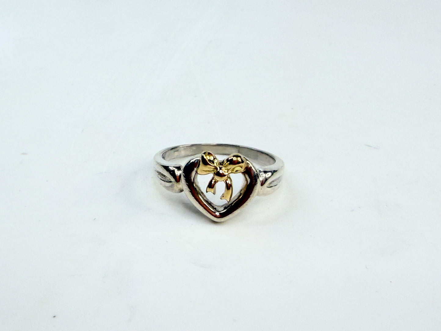 Tiffany & Co. Elsa Peretti Sterling 18K Heart Bow Ring sz7 JR1417