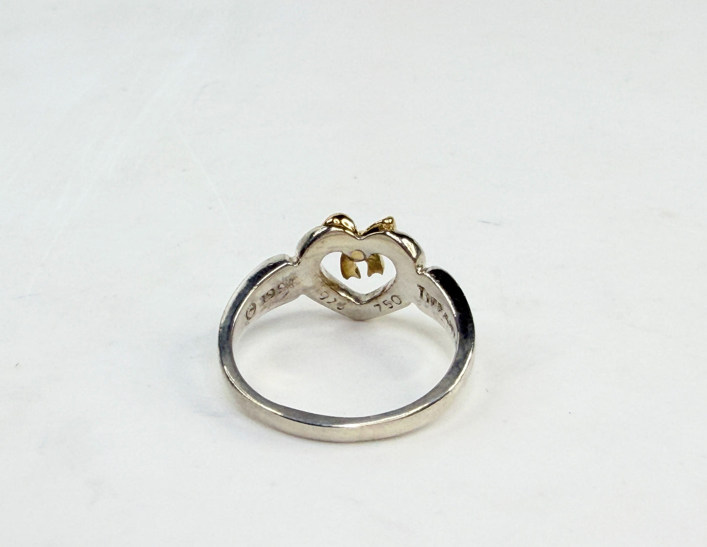 Tiffany & Co. Elsa Peretti Sterling 18K Heart Bow Ring sz7 JR1417