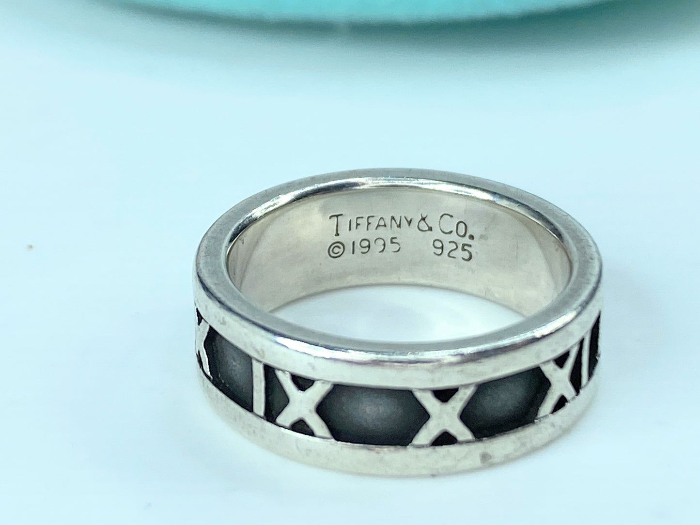 Tiffany & Co. Vintage 6.4mm Atlas Band in sterling silver s9 JR9710