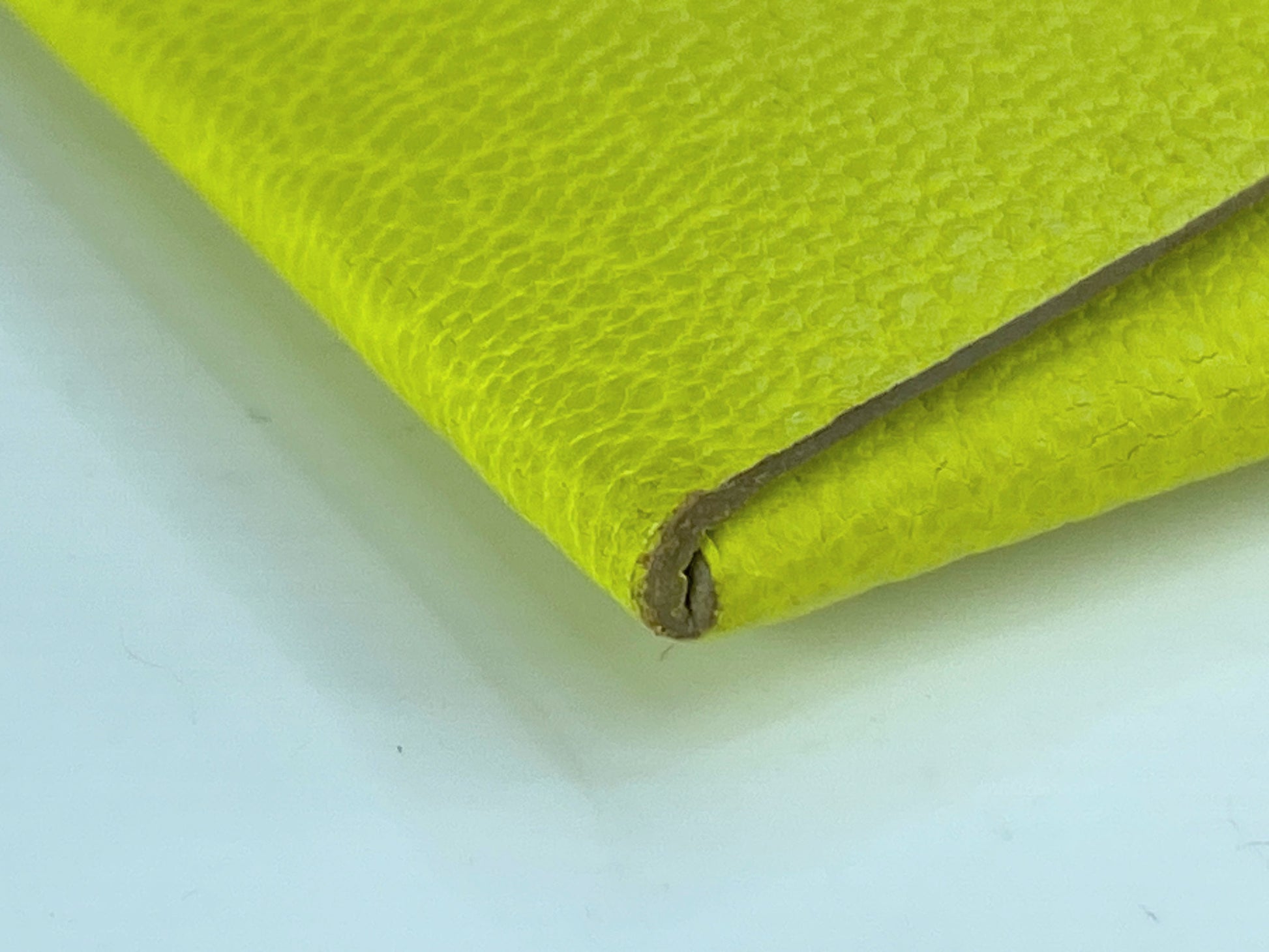 Hermes Chevre Mysore Bastia Verso Coin Purse Jaune Bourgeon Nata in box GS301