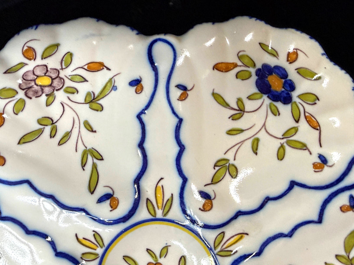 French Faience Majolica Oyster Plate Ribet Martres-Tolosane Floral design A1249
