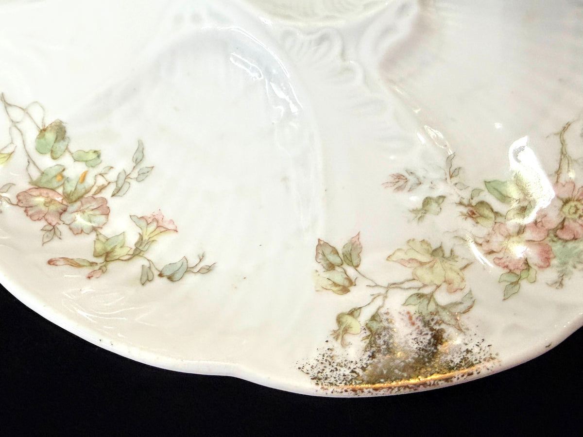 Antique Merkelsgrun Bohemian Austria Floral Oyster Plate Gold Trim A1253