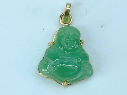 14K yellow gold carved Buddha Jadeite pendant 1.2 gram JR9743