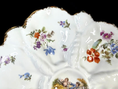 Antique C.M. Hutschenreuther Hohenberg Bavaria Porcelain 9.5" Oyster Plate A1257