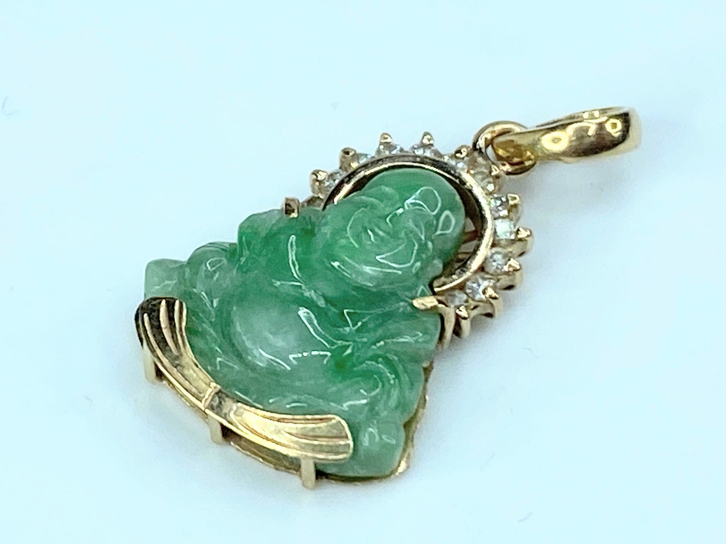 14K yellow gold Jadeite Buddha with Diamond Halo pendant 3.5g JR9794