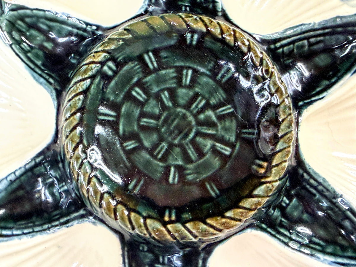 Saint Clement French Majolica Green Basketweave Oyster Plate A1258