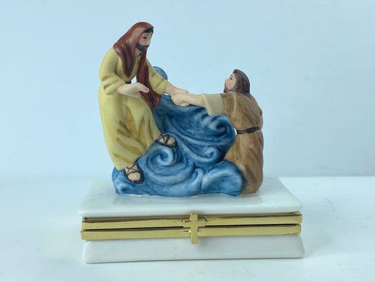 New Limoges The Life of Christ "Walk On Water" Porcelain Trinket Box w/Cert A363