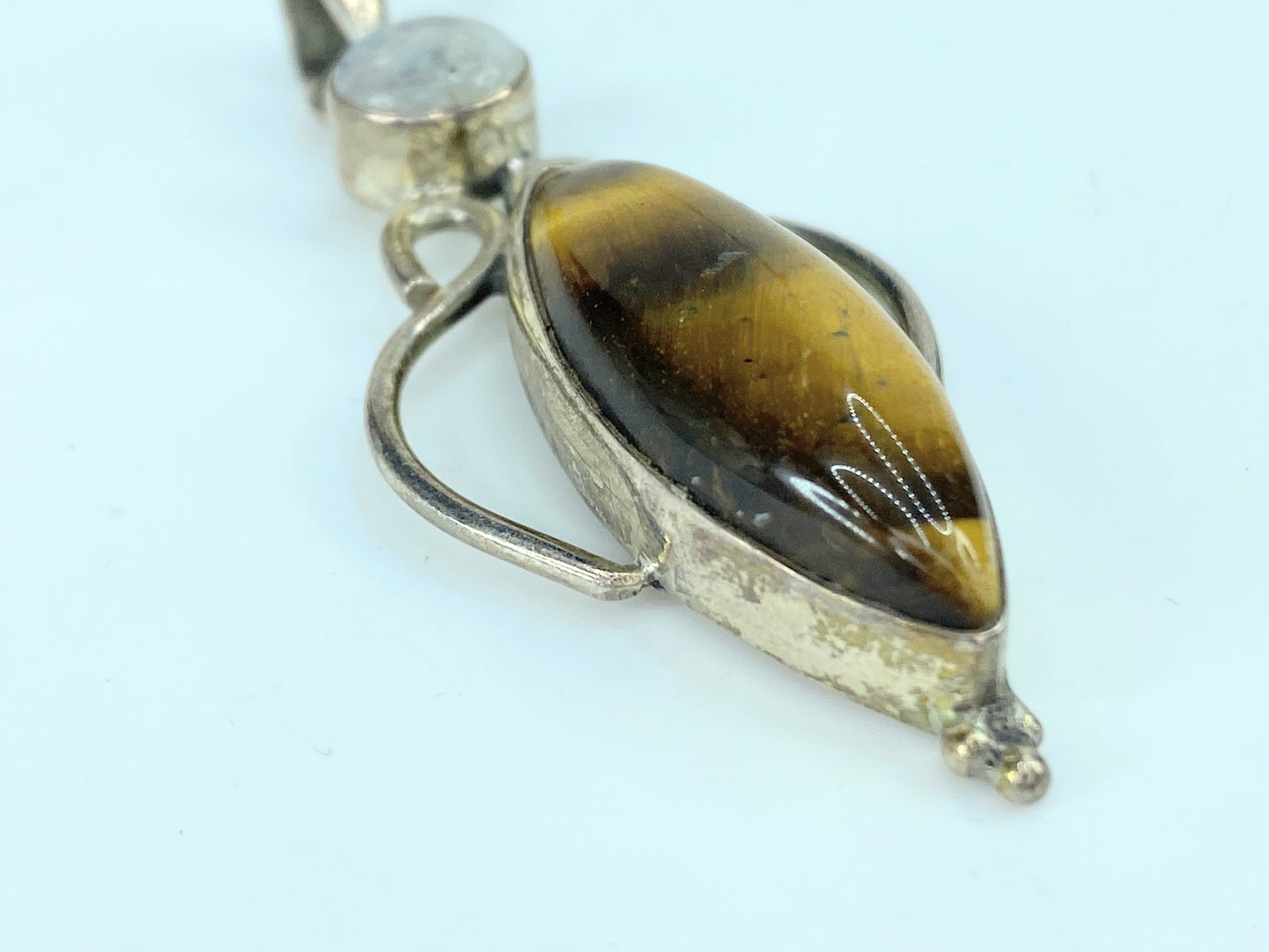 Sterling Silver. 925 Tiger Eye Rainbow Moonstone pendant 11.2g 2.5" JR9756