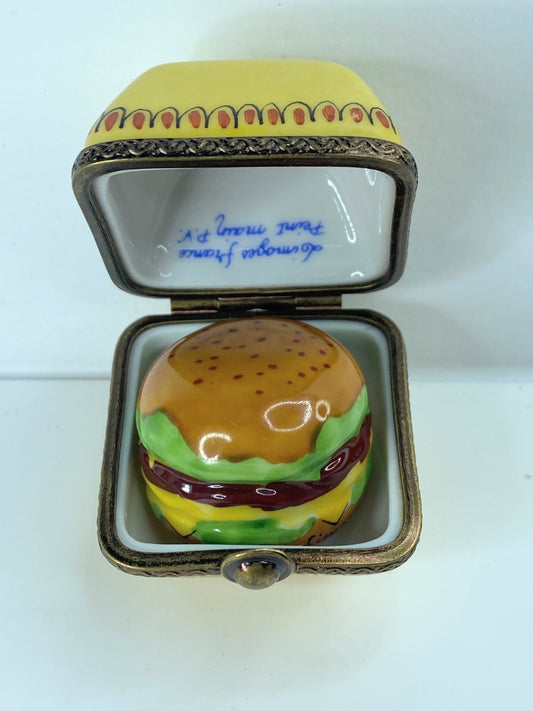P.V Hamburger & Carton authentic LIMOGES trinket box A367