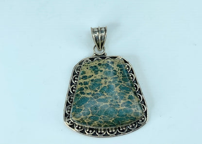 Sterling silver Sea settlement Jasper stone decorated pendant 18.5g JR9757