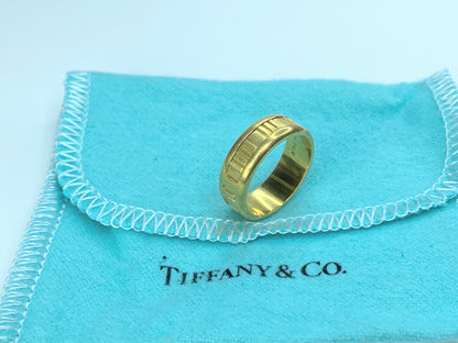 TIFFANY & Co. Atlas 18K Gold 7mm Wide Numeric Ring s7.5 JR9098