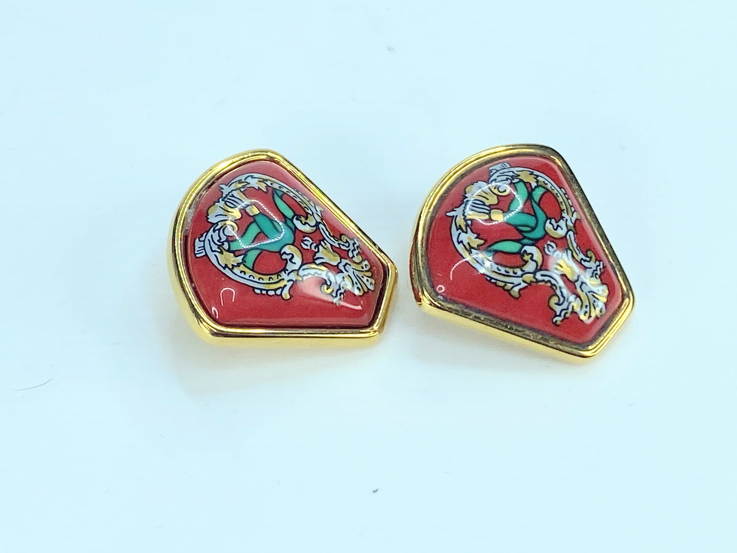 Hermès Earrings Email Multiple colors gold tone clip-on earrings GS323