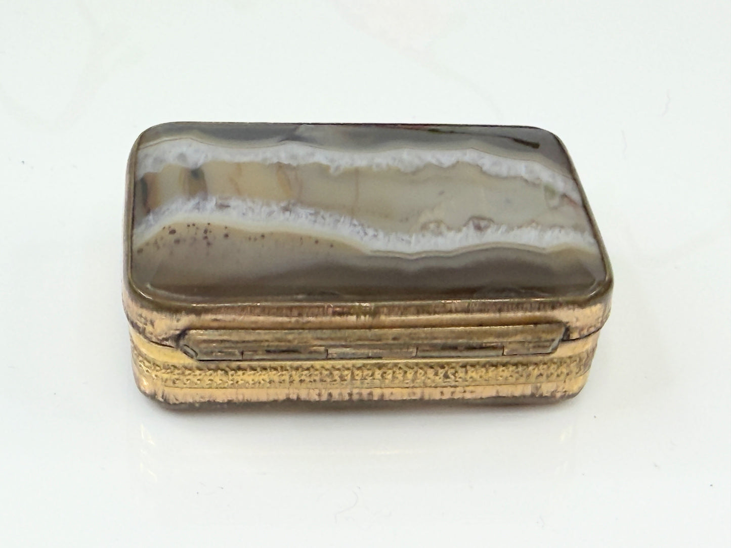 Antique British Scenic Agate Gilt Snuff Box SS211