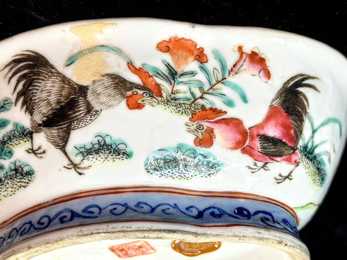 Antique Chinese Tongzhi Rooster Famille Rose Lobed Bowl Clay Seal A1276
