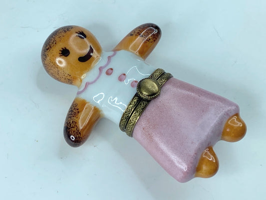 Limoges Christmas Gingerbread Girl Porcelain Trinket Box Gingerbread man 3" A377