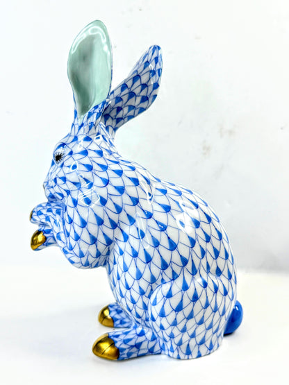 Vintage Herend Hungary Blue Fishnet Bunny Rabbit Paws Up 15307 A1048
