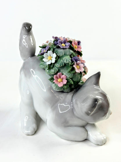 Lladro Secret Spot #6566 Cat Flower Pot Porcelain Figurine A1053