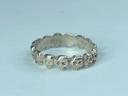 All Around Skull Band sterling silver band size 7.25 JR866
