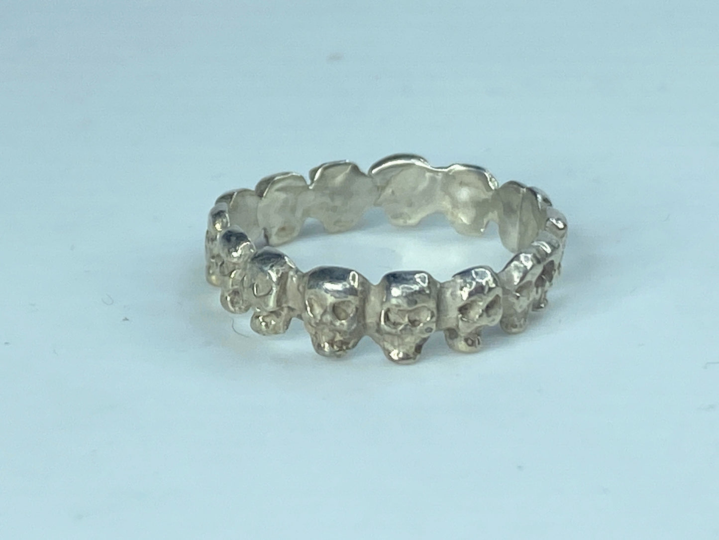 All Around Skull Band sterling silver band size 7.25 JR866