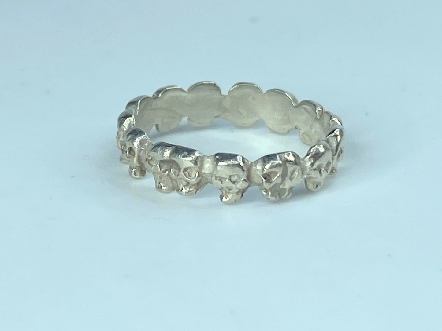 All Around Skull Band sterling silver band size 7.25 JR866