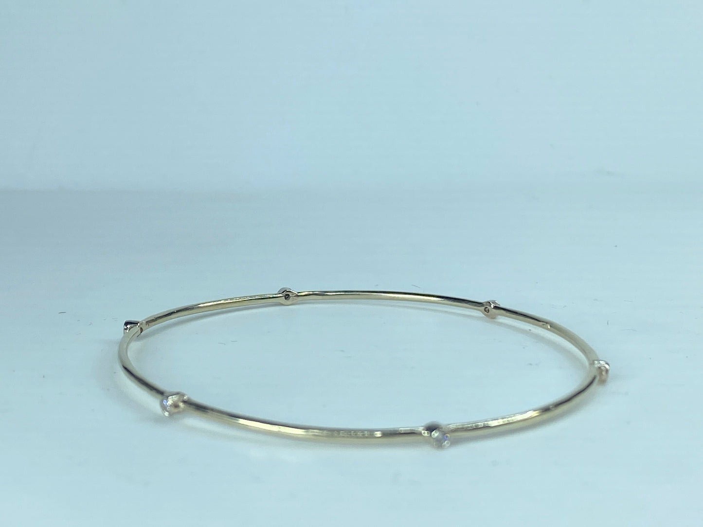 Bezel-Set 0.25ct diamond stackable Bangle Bracelet 14K Yellow gold 7.5"JR871
