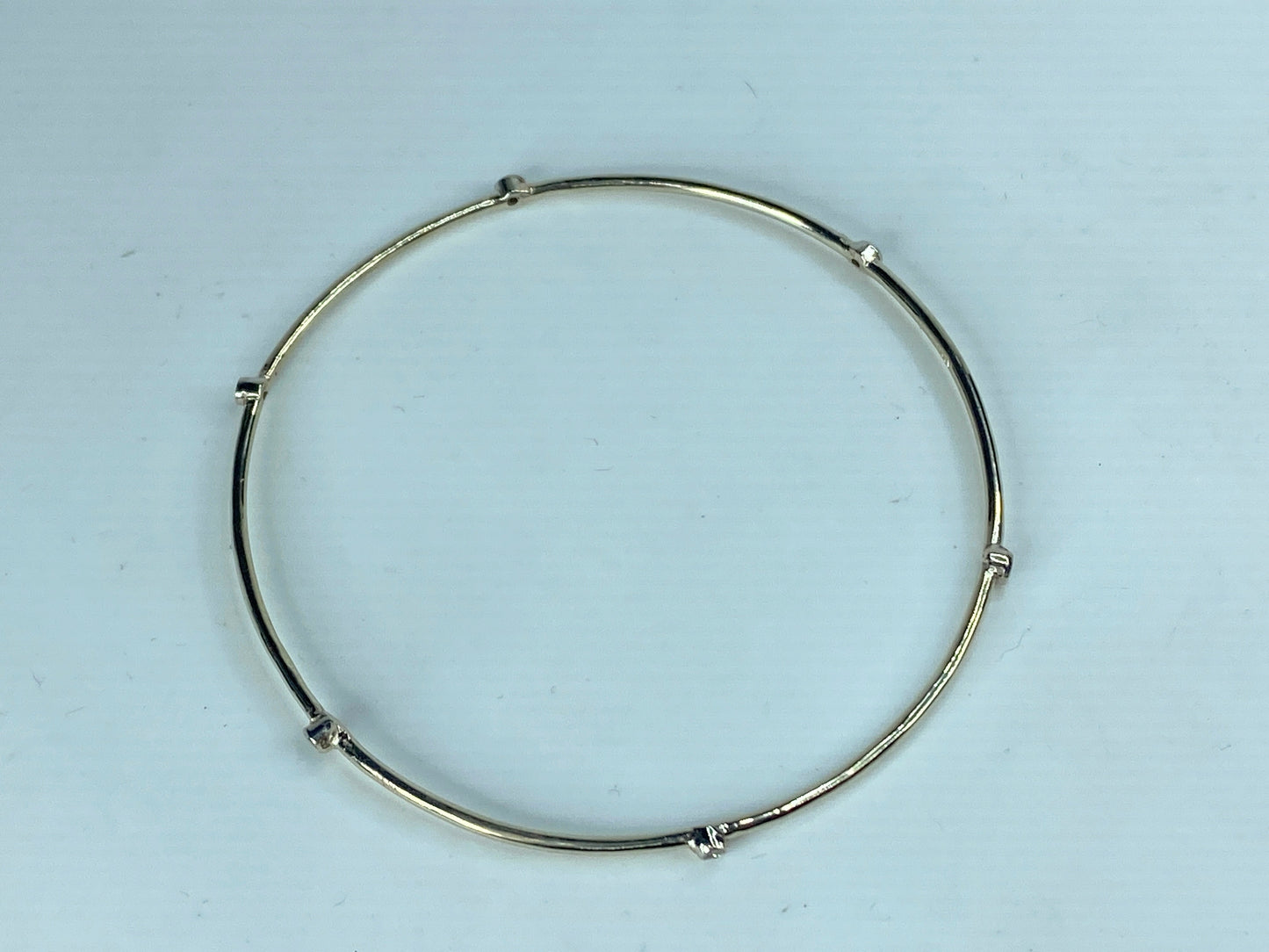 Bezel-Set 0.25ct diamond stackable Bangle Bracelet 14K Yellow gold 7.5"JR871