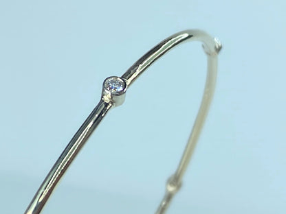 Bezel-Set 0.25ct diamond stackable Bangle Bracelet 14K Yellow gold 7.5"JR871