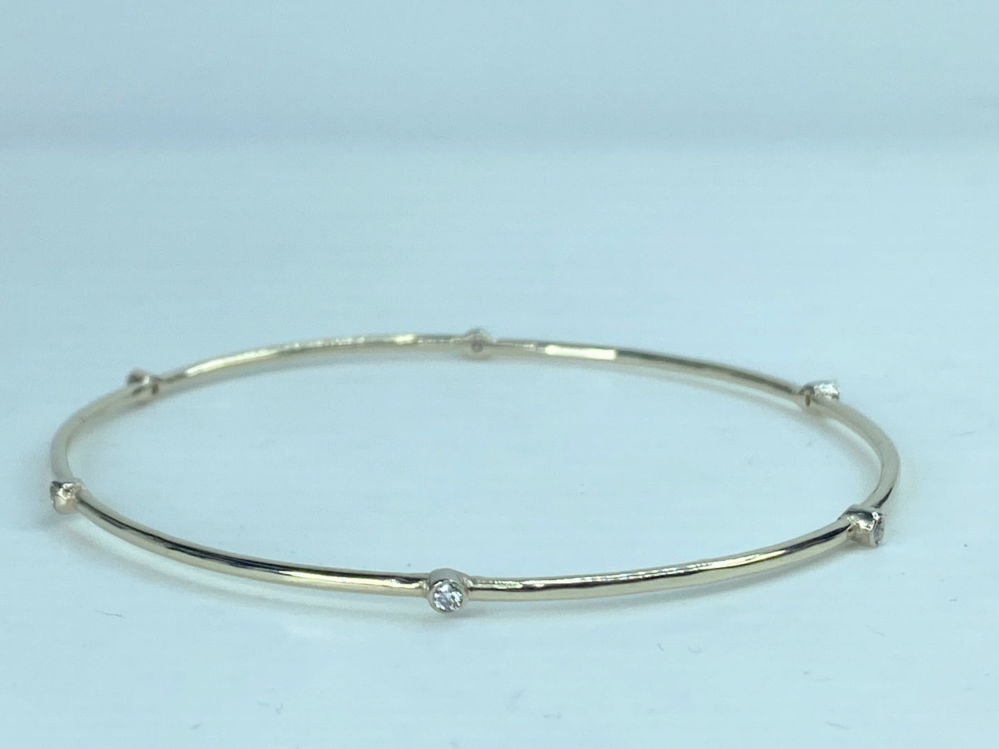 Bezel-Set 0.25ct diamond stackable Bangle Bracelet 14K White gold JR869