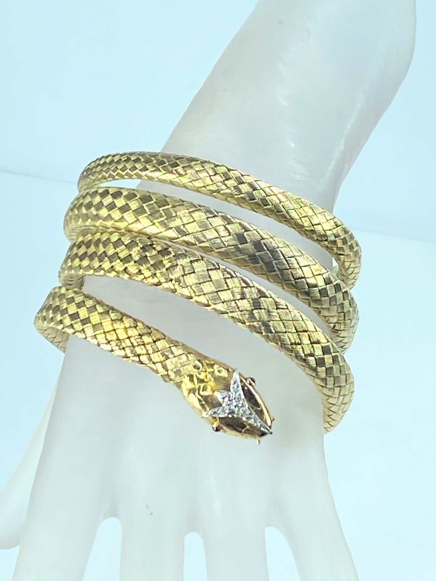 Appraised $19,995 Antique 18K Diamond Woven gold Snake bracelet c1890 JR872