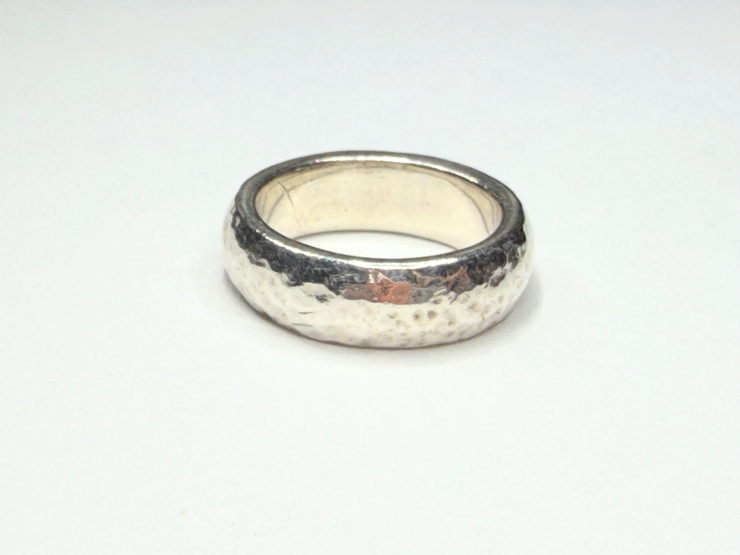 Vintage Ippolita Hammered Sterling Silver Ring 7mm Sz 7 JR1414