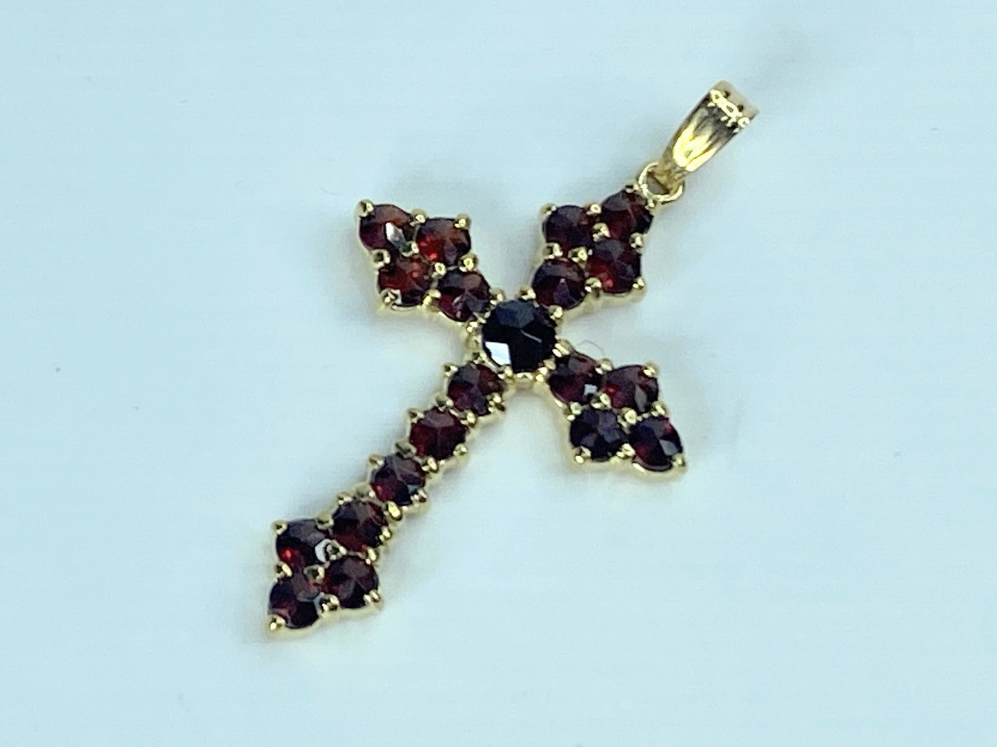 14K yellow gold  Bohemian Red Garnet Gothic Cross Pendant 1  11/16" 2.7g JR875
