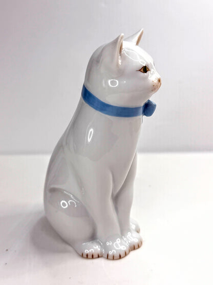 Vintage Herend Hungary White Cat Figurine Blue Bow Hand Painted Porcelain A1063