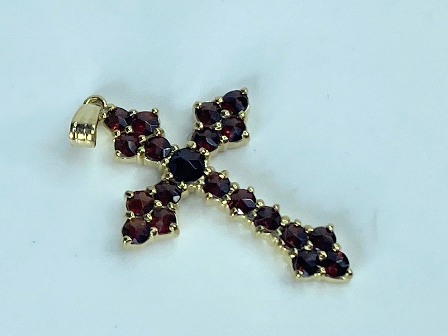 14K yellow gold  Bohemian Red Garnet Gothic Cross Pendant 1  11/16" 2.7g JR875