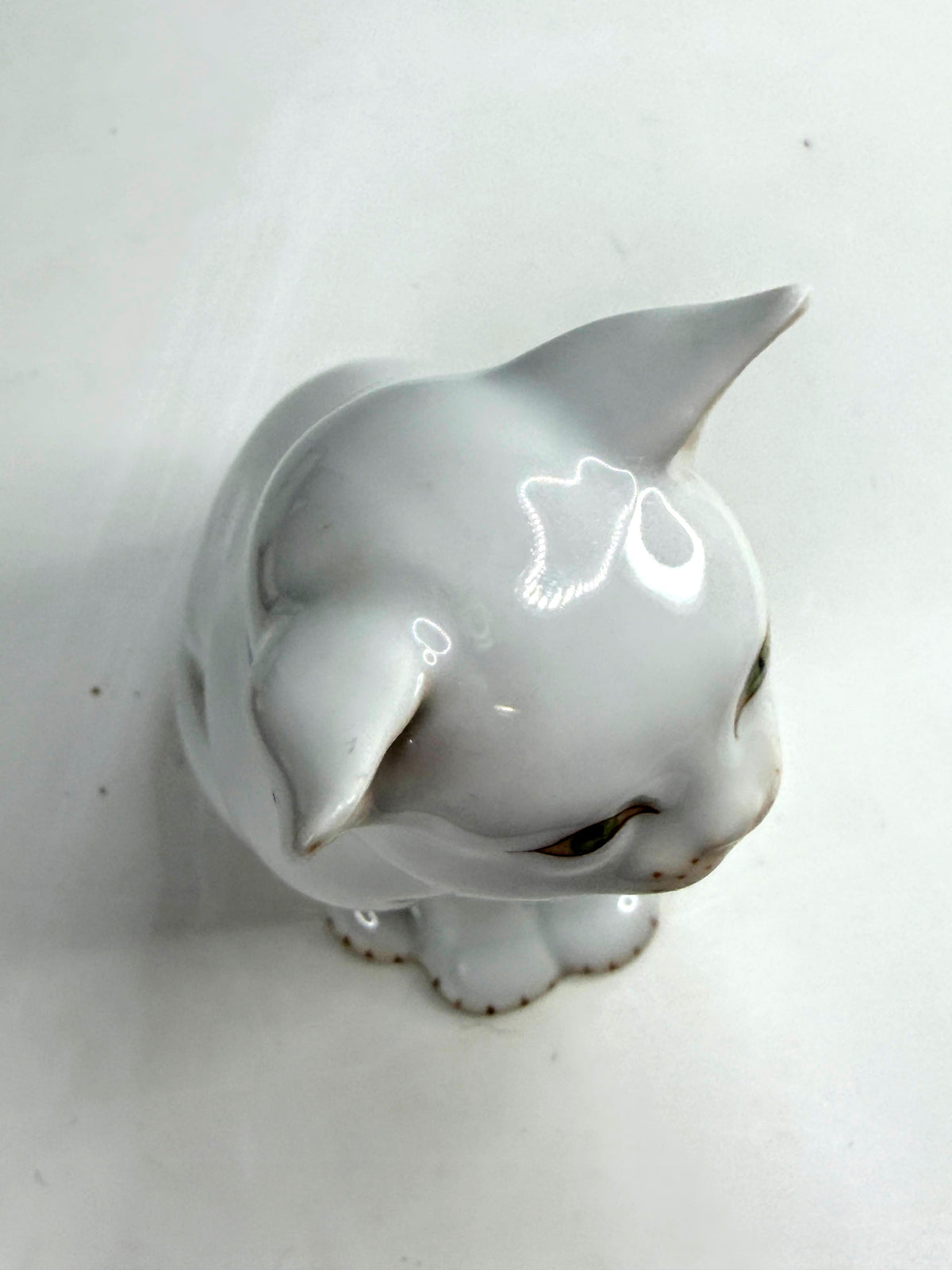 Vintage Herend Hungary White Cat Figurine Blue Bow Hand Painted Porcelain A1063