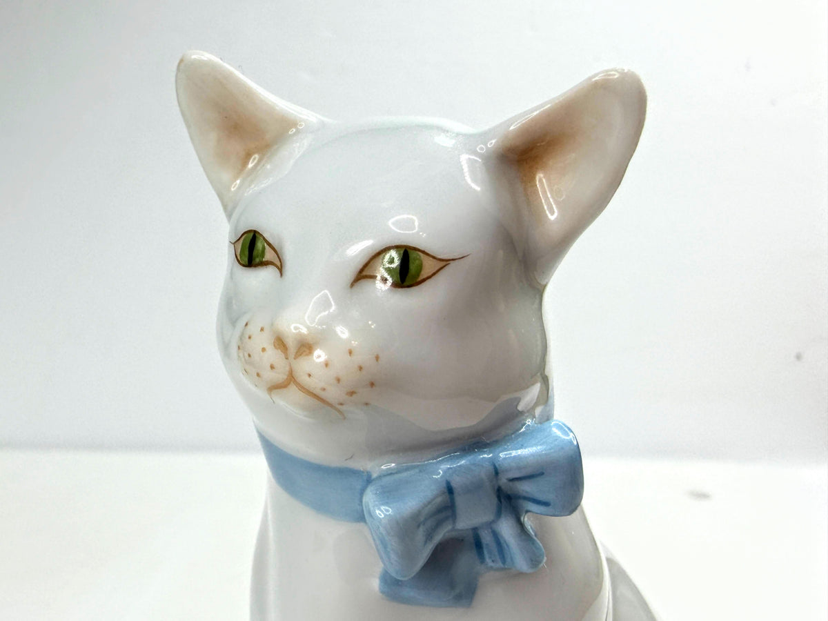 Vintage Herend Hungary White Cat Figurine Blue Bow Hand Painted Porcelain A1063