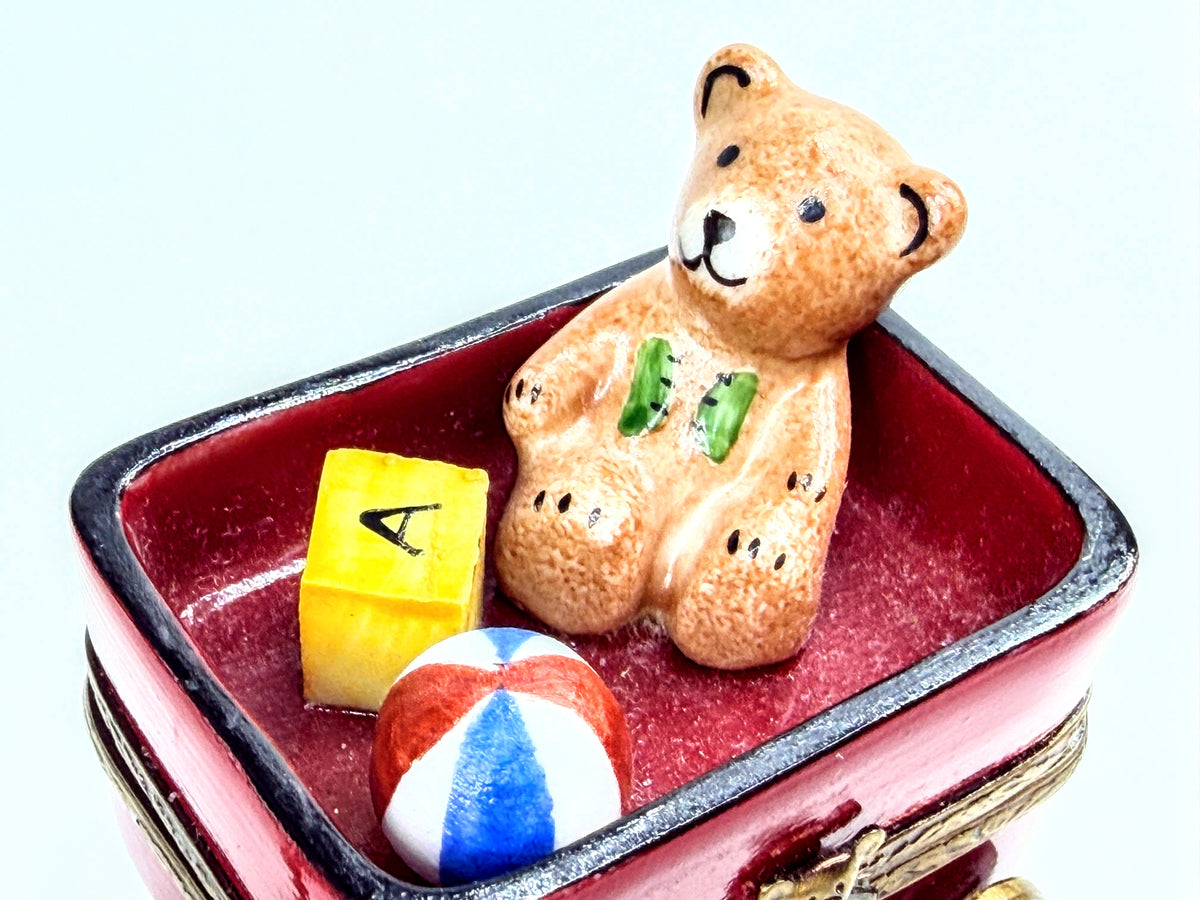 Gerard Ribierre Limoges Peint Main Teddy Bear Wagon Trinket Box A1066