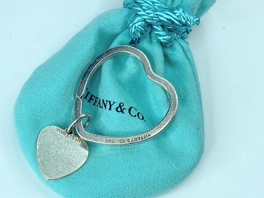 Tiffany & Co Estate Double Heart Keychain Sterling Silver with pouch 11.4g SS94