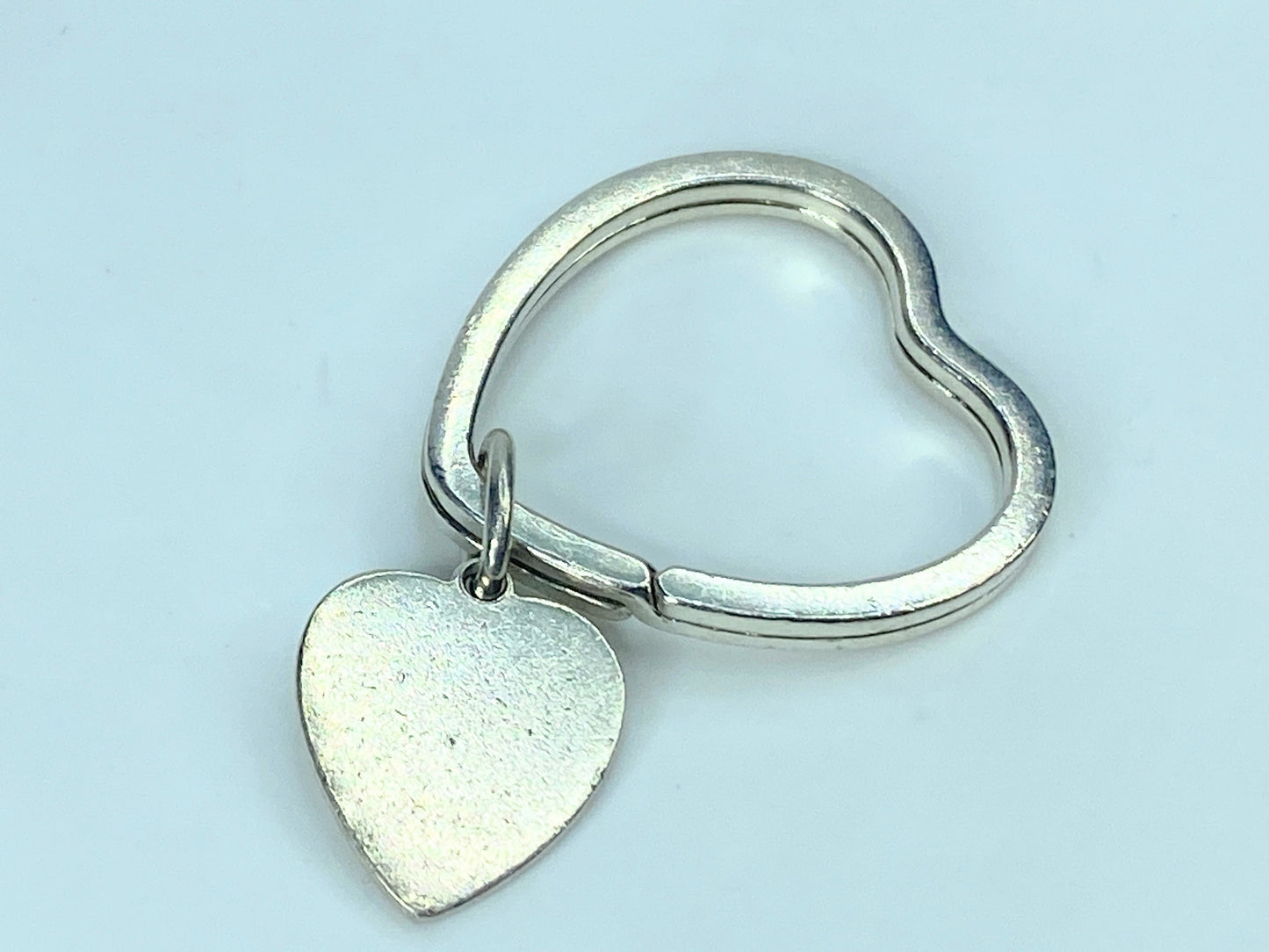 Tiffany & Co Estate Double Heart Keychain Sterling Silver with pouch 11.4g SS94