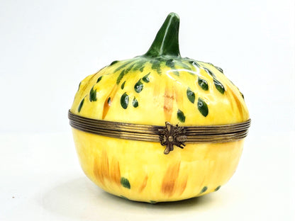 Vintage Limoges France Parry Vieille Yellow Melon Trinket Box Bee Clasp A1068