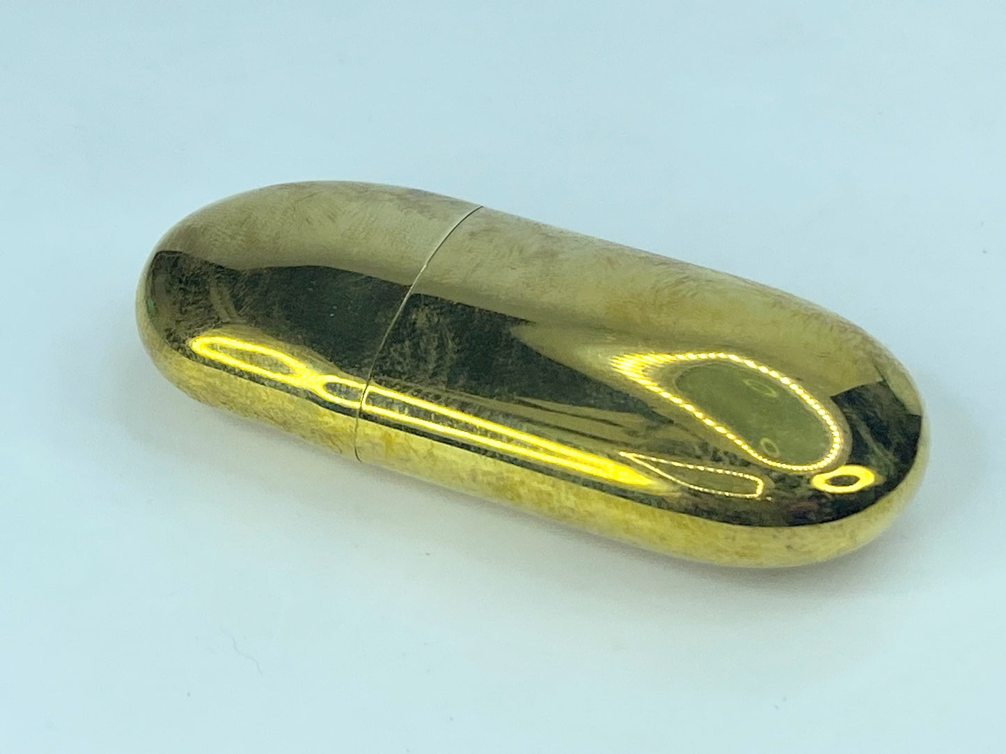 Tiffany & Co. Elsa Peretti Bean Oil Lighter 1982 Solid Bass Fired Rare GS584