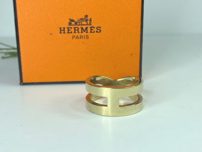Hermes Bijouterie Fantaisie H Scarf Ring Gold Metal in box GS585