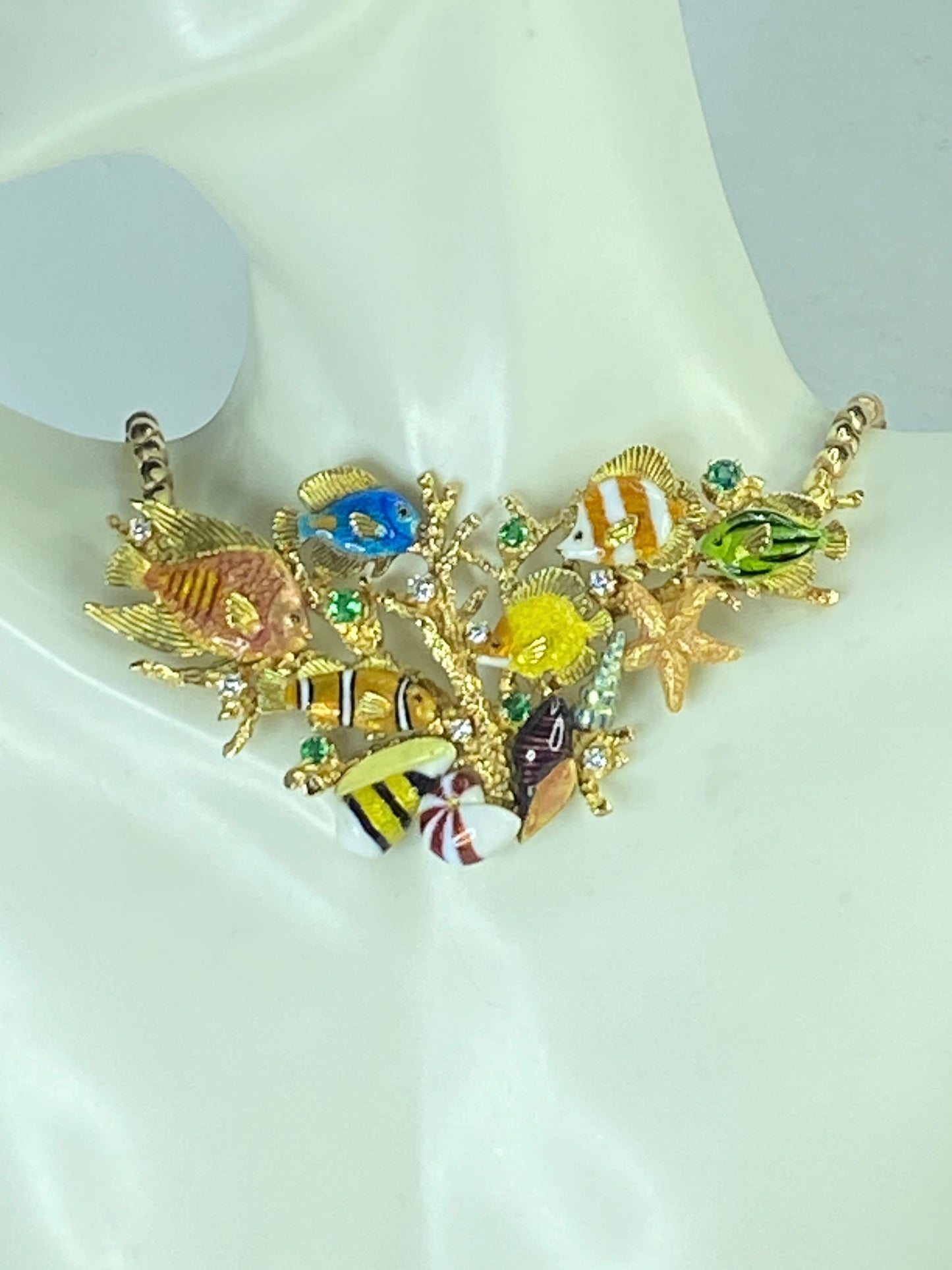 18K gold natural Emerald Diamond Enamel Colored Fish Necklace by Kabali JR884