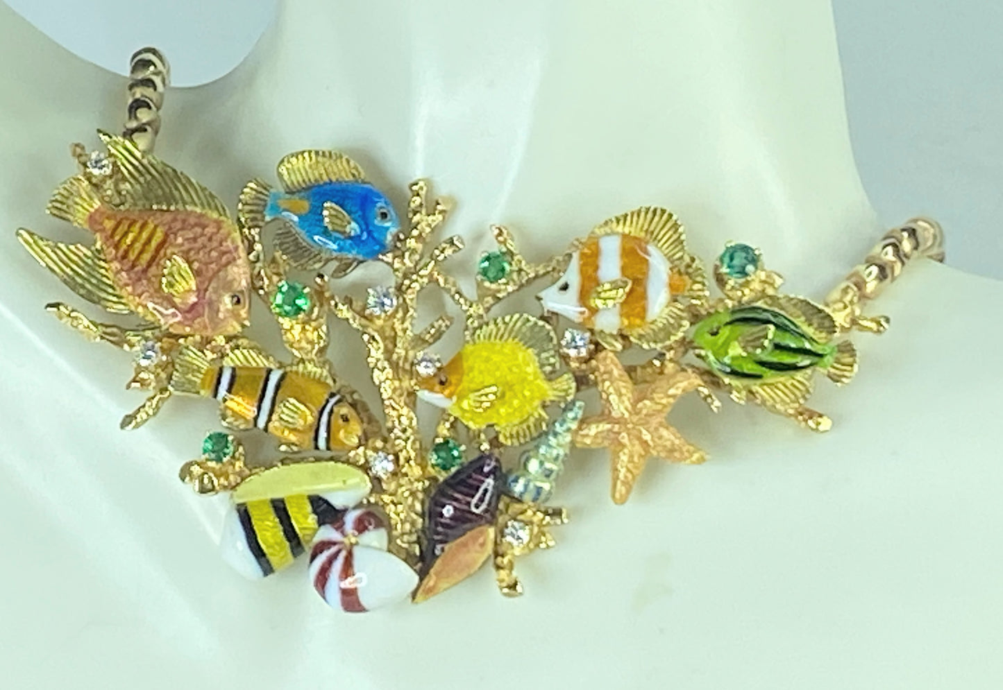 18K gold natural Emerald Diamond Enamel Colored Fish Necklace by Kabali JR884